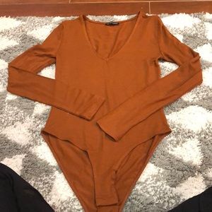 Long sleeve v neck body suit